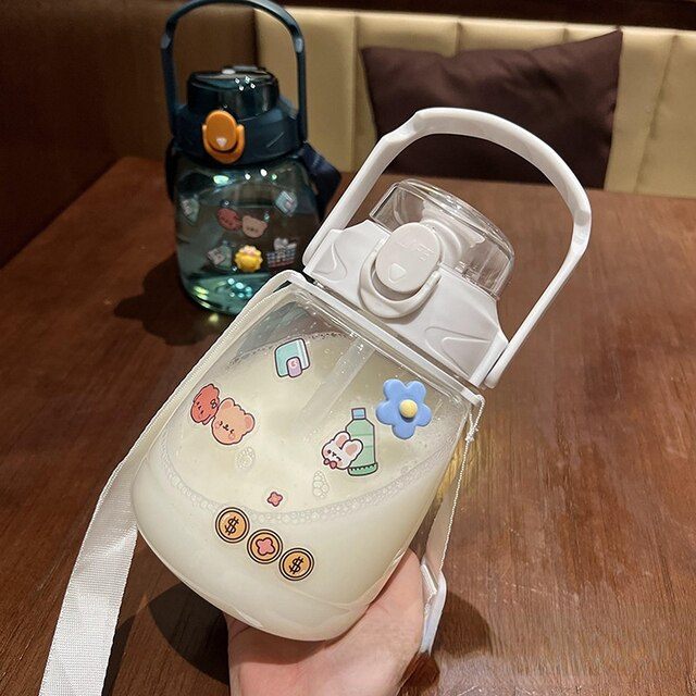 Women Large-capacity Straw Cup Boys , Big Belly High-value Net Red Summer Plastic Water Cup 2022 New Water Bottle