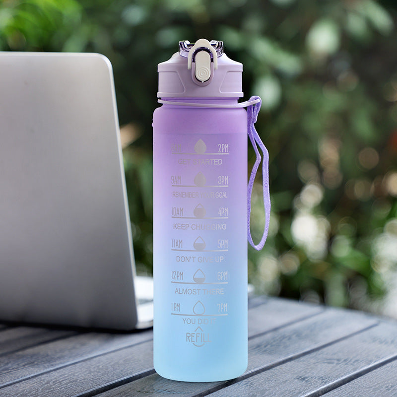 MotiveFlow 750ml Gradient Water Bottle: Vibrant Colors and Inspiring Labels